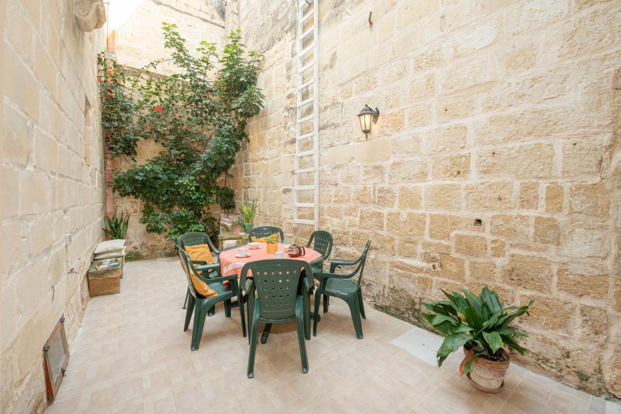 Casa Melita Villa Rabat Bagian luar foto